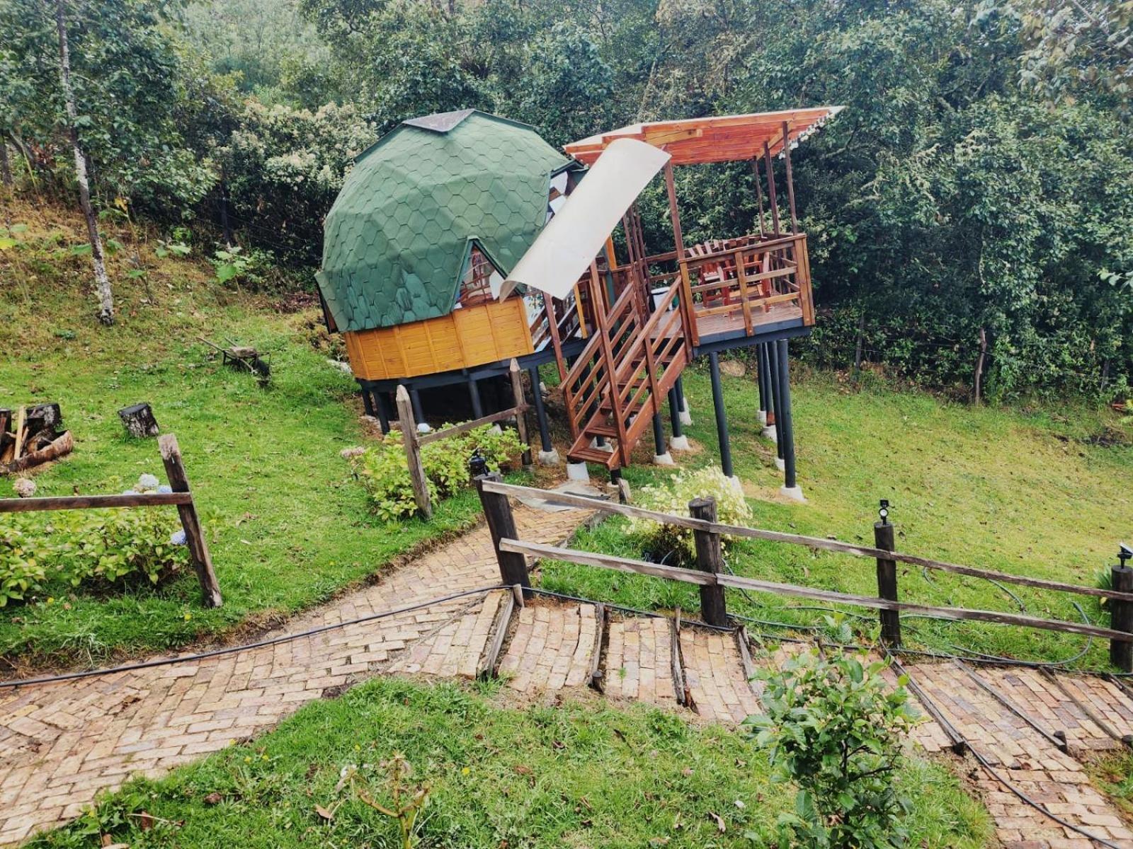 Отель Glamping Sede Campestre Mirador De Pueblo Viejo Гуатавита Экстерьер фото