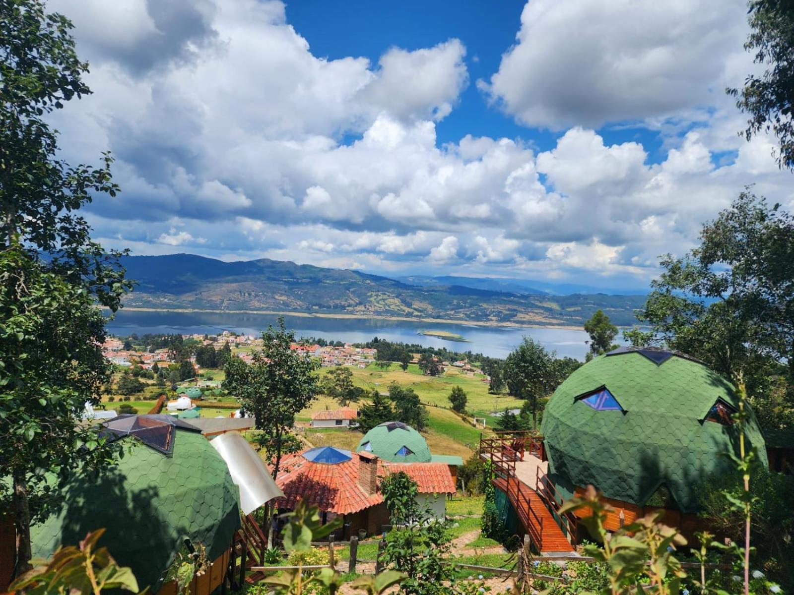 Отель Glamping Sede Campestre Mirador De Pueblo Viejo Гуатавита Экстерьер фото